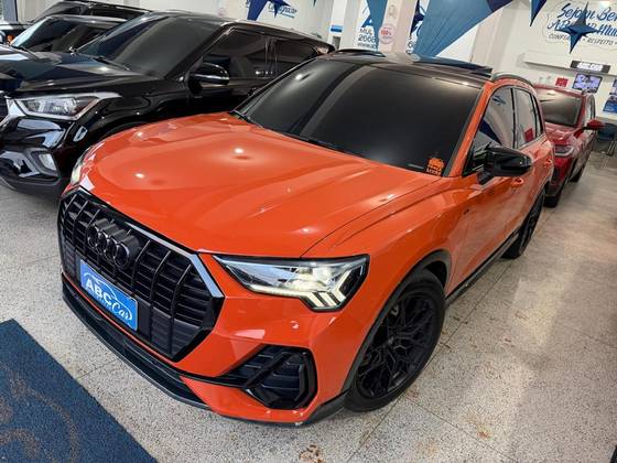 AUDI Q3 2.0 40 TFSI GASOLINA PERFORMANCE BLACK QUATTRO TIPTRONIC AUDI Q3 2.0 40 TFSI GASOLINA PERFORMANCE BLACK QUATTRO TIPTRONIC